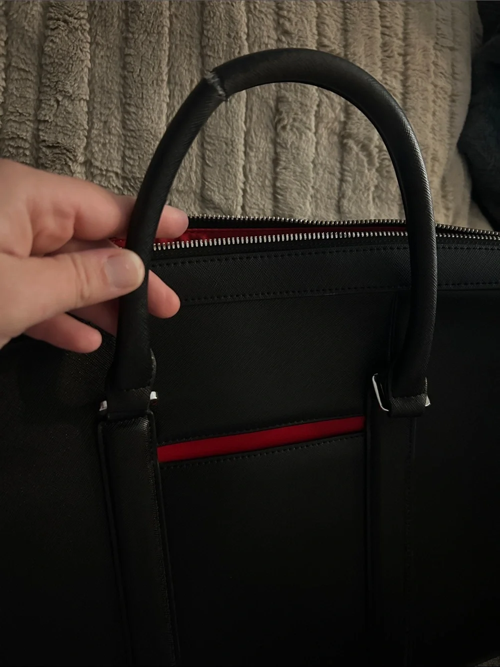 Maverick & CO. Manhattan Deluxe Leather Briefcase